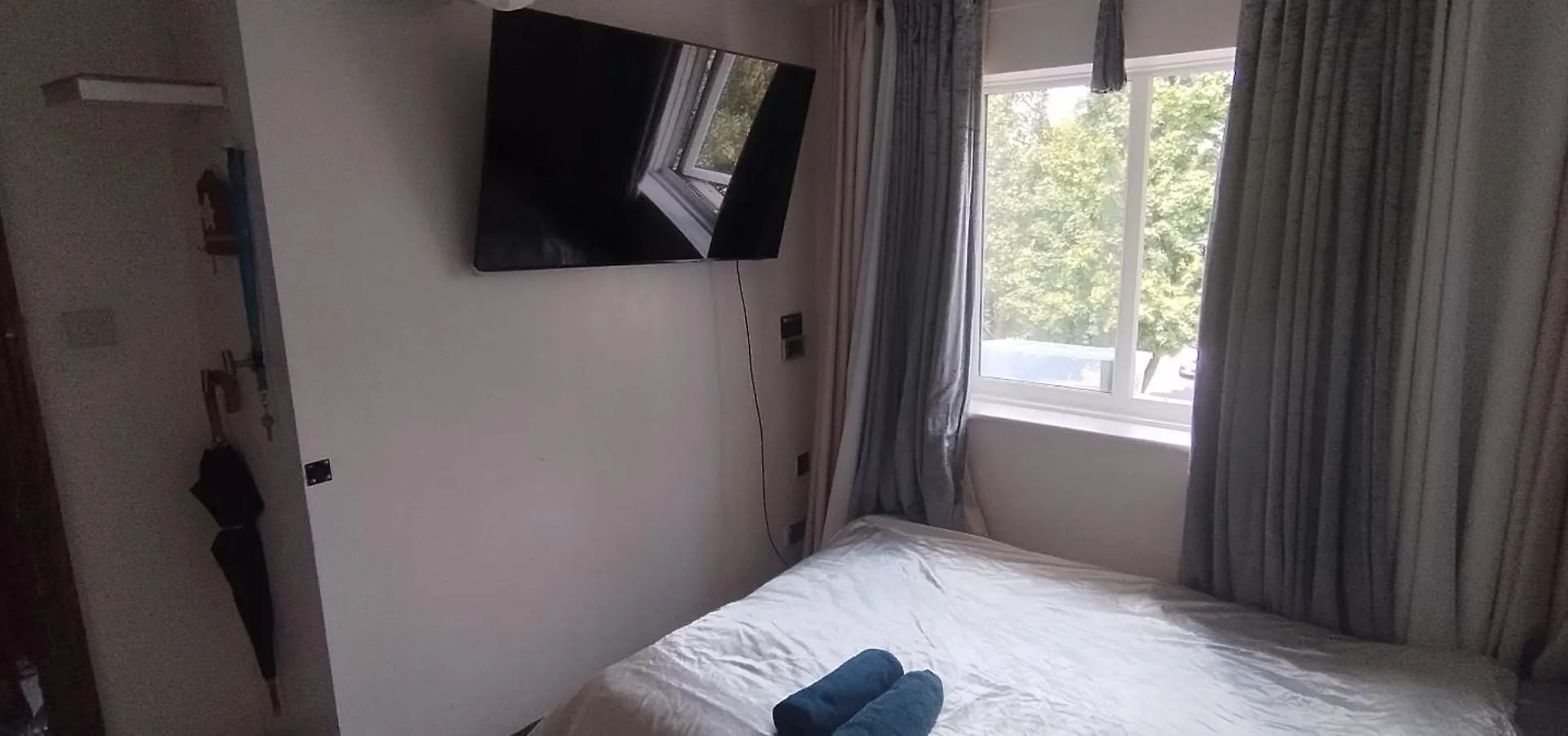Homestay City Airport, Excel, Univ Of East London, O2